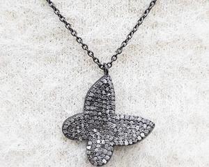 Colgante de mariposa con tachuelas de diamantes pavé Plata de Ley 925 Natural 20x20MM Tamaño para cualquier ocasión - Product Image 1