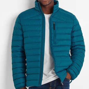 Vente en gros veste d'extérieur avec logo personnalisé manteau léger et chaud en plumes pour hommes en nylon à capuche pour l'hiver manteau à bulles bouffantes en duvet - Product Image 1