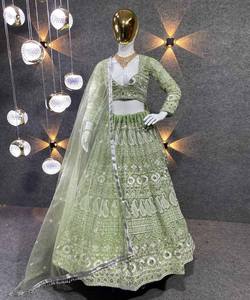 Dernière collection de style Bollywood, nouvelle arrivée, robe de soirée de designer, tenue de réception, lehenga choli en soie lourde, design moderne pour femmes indiennes et pakistanaises - Product Image 1