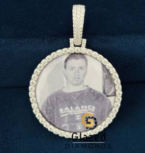 จี้เพชรโมอิสซาไนต์แบบสั่งทำพิเศษ เงินแท้ 925 คุณภาพ VVS ผ่านการทดสอบเพชร พร้อมใส่รูปภาพสไตล์ฮิปฮอป - Product Image 3