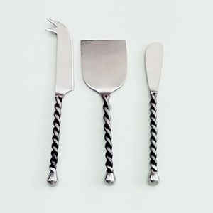 ชุดที่ปาดและหั่นเนยทำจากสเตนเลสสตีลมีด้ามจับบิดชุบเงินมีเอกลักษณ์ - Product Image 3