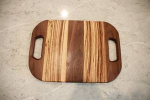 Tabla de Cortar y Bandeja para Servir de Madera, Duradera, Forma Rectangular, 12 mm de Grosor, Apta para Lavavajillas - Product Image 2