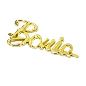 Placa de Identificación Personalizada de Aleación de Zinc con Logotipo Metálico para Equipaje, Letras en Inglés Fundidas a Presión - Product Image 1