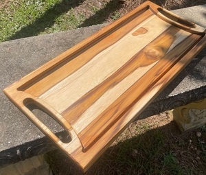 Bandeja de utilidad compacta en madera natural maciza utilizada en casas de huéspedes, comedores y mostradores de tiendas - Product Image 2