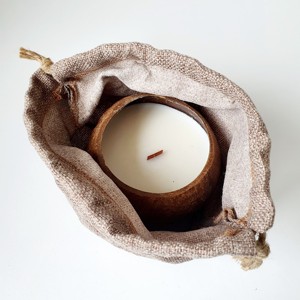 โถเทียนกะลามะพร้าวพร้อมไส้ตะเกียงไม้สำหรับวางกลางโต๊ะจัดงานแต่งงาน - Product Image 2