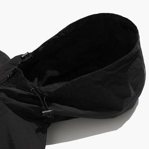 Veste coupe-vent imperméable pour homme avec capuche Manteau de sport léger en denim Logo personnalisable Vêtements d'extérieur à fermeture éclair teintés dans la couleur - Product Image 3