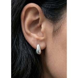 Classic Silver Teardrop Hoop <b>Earrings</b> with Water Drop and Flower Pattern Featuring Pear and Diamond Main Stones - Product Image 2