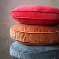 Großhandel dekorative Home Round Velvet Kissen Hand gefertigte Boden kissen Kissen Große Kissen von INDIAN TEXTILES H/L.