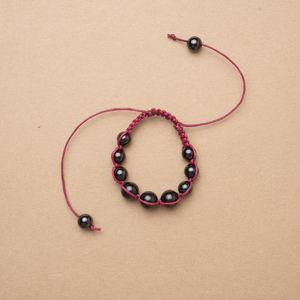 Bracelet en shungite shambhala macramé Camilla avec 8 perles rondes polies Ø 0.32 po (8mm) et 3 perles rondes polies Ø 0.39 po - Product Image 4