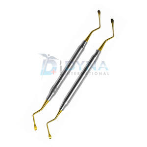 Juego de instrumentos quirúrgicos dentales manuales de alta calidad de Lucas de 2 puntas doradas Curetas aprobadas por la CE - Product Image 4