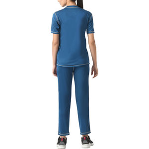 Conjunto de chándal de verano de tela suave para mujer, dos piezas ligeras con Camiseta de cuello redondo y pantalones de Jogger ajustados para Fitness - Product Image 2