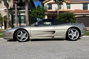 Sử dụng 1999 Ferra.<span class=keywords><strong>ri</strong></span> 355 <span class=keywords><strong>F1</strong></span> nhện - Product Image 3