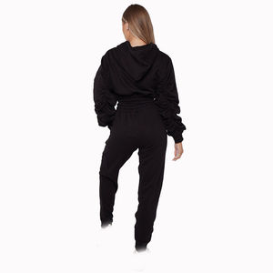 Ensemble de survêtement 2 pièces personnalisé pour femme avec logo sur mesure – Fabricant en gros – Confortable et de haute qualité - Product Image 5