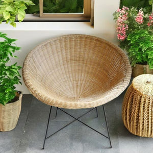 Belle chaise intérieure/extérieure en rotin pour salle à manger Mobilier confortable et durable pour salon Ensembles de jardin de ferme minimaliste - Product Image 3