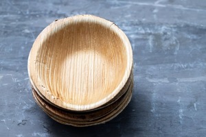 Cuencos de bambú desechables ecológicos y sostenibles Cuencos de hoja de palma Areca biodegradables para eventos al aire libre Vajilla de fiesta - Product Image 4