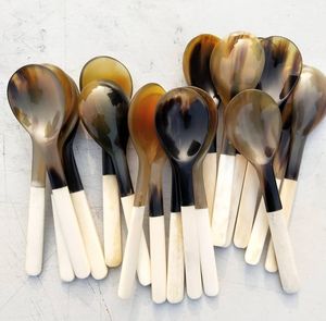 Cuillère à soupe en corne de buffle naturelle fourchette ensemble de couverts conception personnalisée et taille personnalisée pas cher prix avec vente produit échantillon gratuit - Product Image 1