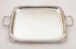 Bandeja de Servicio Decorativa de Metal Ecológica Hecha a Mano en India, Apta para Lavavajillas, para Uso en Cocina, Mesa, Restaurantes y Hogar - Product Image 4