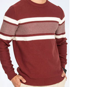 เสื้อสเวตเตอร์ผู้ชายทรงคลาสสิก ผ้าเนื้อนุ่ม สวมใส่สบาย เหมาะสำหรับใส่ลำลองและดูดีในฤดูหนาว เสื้อสเวตเตอร์คอกลมผู้ชาย - Product Image 4