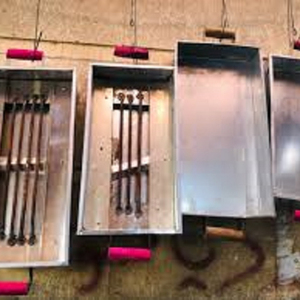 เตาผิงเหล็กสไตล์เรียบง่ายสำหรับกลางแจ้ง ใช้สำหรับเผาไม้ในสวนหลังบ้าน ลานบ้าน หรือแคมป์ปิ้ง - Product Image 1