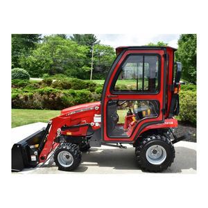 Tracteur utilitaire compact Massey Ferguson GC1725M de conception robuste adapté à la tonte des semis et au labour - Product Image 3