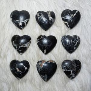 <b>Heart</b> Small <b>Black</b> Mamba Jasper Natural Indonesia High Quality Gemstones for Handicraft Healing Crystal 4x4x2 cm - Product Image 6