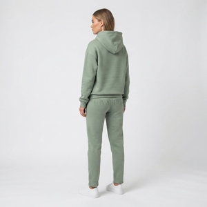 Ensemble de survêtement vert sauge pour femme : sweat à capuche et pantalon de jogging assorti, tenue décontractée et sportswear - Product Image 2