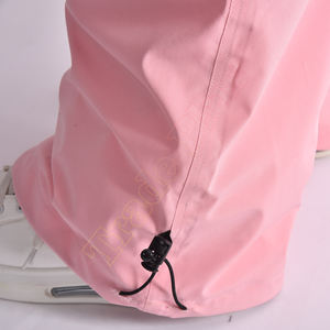 Pantalones de Nieve Rosa de Moda 2025 con Cintura Ajustable con Cordón, Bolsillos Tipo Cargo, Ventilación con Cremalleras, Polainas Internas para Botas, Opción de Logotipo Personalizado - Product Image 6