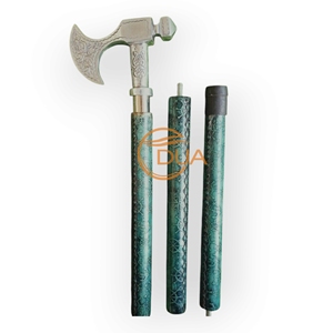Mango de hacha antiguo artesanal, bastón ligero, secciones desmontables con eje de cuero verde en relieve, fácil de llevar - Product Image 4