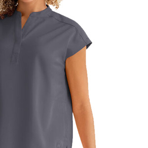 Uniformes de hospital de poliéster fáciles de llevar para mujer de calidad superior, uniformes hospitalarios de todas las tallas y colores disponibles, venta al por mayor - Product Image 4