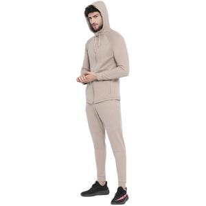 Venta caliente Muscle-Fitted Track Suit Pakistan Made High Quality Winter Sweat Suit para hombres con cuello con capucha Servicio OEM - Product Image 2