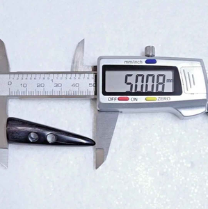 นี่คือปุ่มสลับสีดำล้วนแตรสองรู - Product Image 5