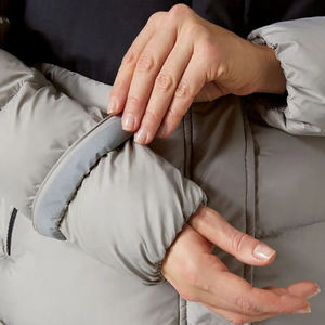 Nueva Parka Acolchada de Plumón para Mujer, con Capucha Ajustable y Diseño Acolchado, Chaqueta de Invierno - Product Image 4