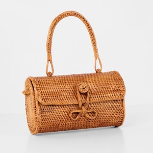 กระเป๋าคลัทช์หวายสานลายโลโก้แบบกำหนดเอง รูปทรงถัง เป็นมิตรกับสิ่งแวดล้อม กระเป๋าถือสำหรับผู้หญิง - Product Image 2