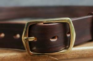 Cinturón de cuero de vaca de grano superior informal para hombre Cinturón de trabajador de ancho sólido de 1,5 pulgadas con hebilla de latón - Product Image 4