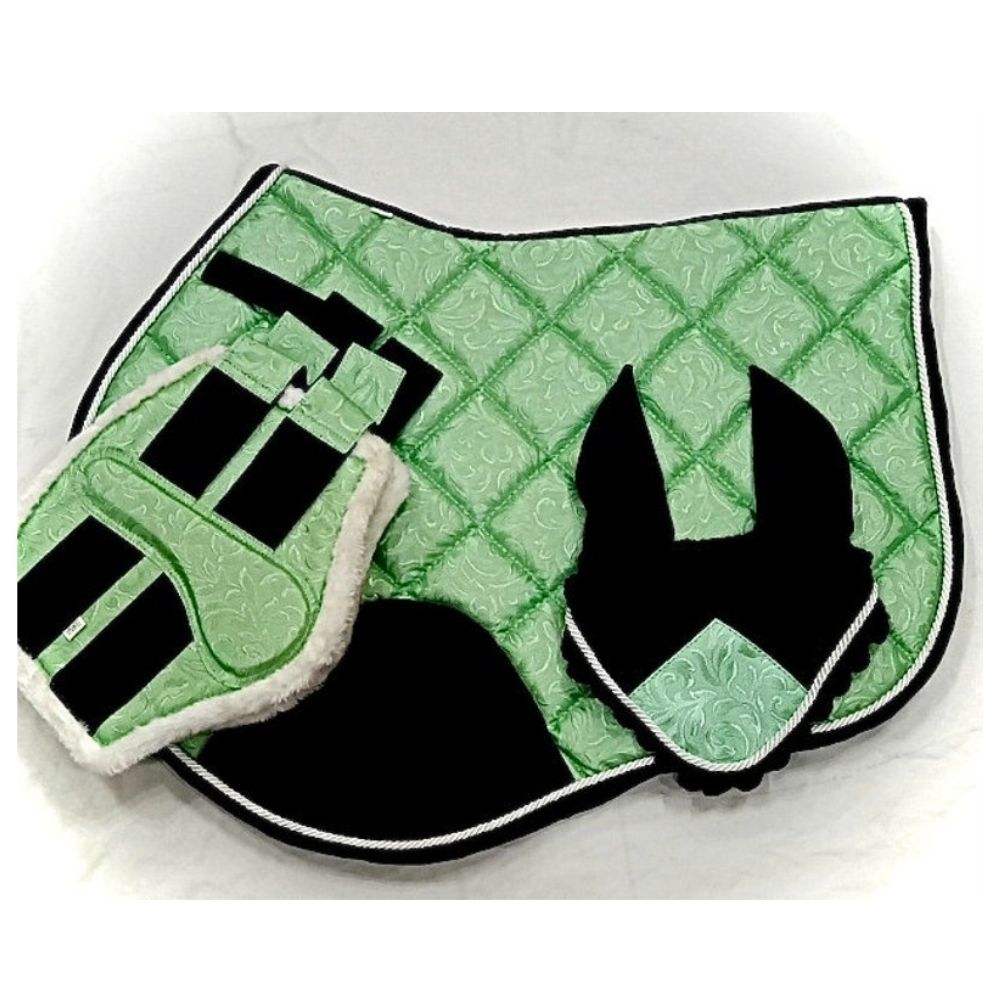 สีเขียวอ่อน