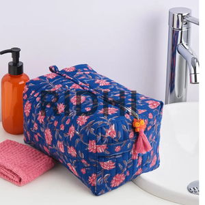 Sac fourre-tout matelassé en coton de luxe bleu avec rose, unique, écologique, fait à la main, pour épicerie, marché, cosmétiques, vente en gros, trousse de toilette - Product Image 6