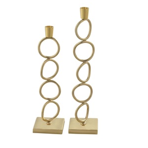 Support de bougie en métal, porte-bougie pour l'éclairage et la décoration de la maison, ensemble élégant, finition antique, porte-bougie décoratif - Product Image 3