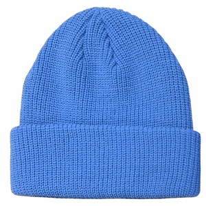 Gorro de Invierno de Alta Calidad con Tejido Acrílico Acanalado, Puño Doblado, Elegante, Cómodo y Cálido - Product Image 4