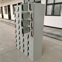 Casier de gym en acier à 32 portes personnalisé par l'usine de Luoyang, avec serrure à combinaison, portes à fermeture automatique, construction durable pour usage bureautique