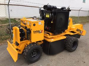 Trituradora de tocones de 3 puntos con 34 dientes de carburo (eje PTO incluido con embrague deslizante) para tractor de 15-45 hp, bomba de motor digital Carlton 7015 - Product Image 2