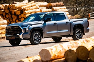 2022สำหรับ TOYOTA TUNDRA AWD ที่มีเบาะหนัง GCC ใช้พวงมาลัยซ้ายควบคุมการล่องเรือปล่อย Euro6 - Product Image 2