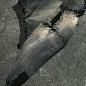 100% Cotton Fleece 450 GSM <b>Tie</b>-Dye Streetwear Hoodie with Black Distress Customize Pullover Design and Custom Logo Embroidery - Product Image 5