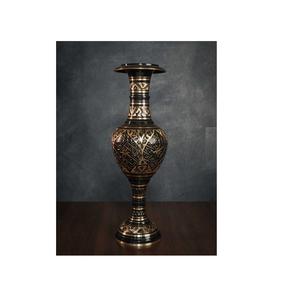 Vase décoratif en fonte d'aluminium Vase à fleurs de table coulé brut Vase en métal en laiton antique et décor à la maison - Product Image 4