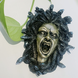 Nuovo Design Scultura Testa di Medusa Statua Medusa Blu Navy Decorazione per Arredamento Statua da Parete Grecia - Product Image 4