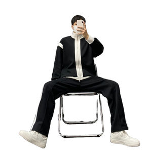 Survêtement Slim Fit pour homme avec logo personnalisé du meilleur article de style pour homme Ensemble de jogging avec veste zippée Survêtements pour homme - Product Image 2