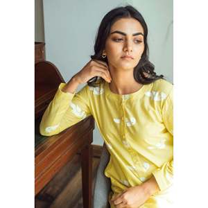 Serenity-Conjunto elegante de Kurta Palazzo con estampado de pájaros amarillos para mujer, cómodo y elegante - Product Image 6
