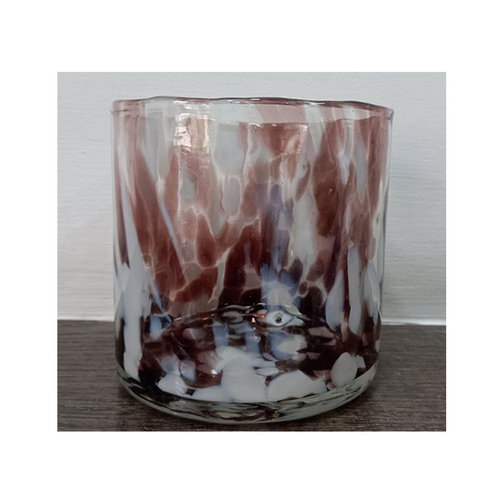 สีน้ำตาล