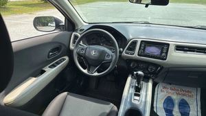 รถมือสอง ฮอนด้า เอชอาร์-วี รุ่นแอลเอ็กซ์ ขับเคลื่อนสี่ล้อ พร้อมส่งถึงบ้าน - Product Image 3