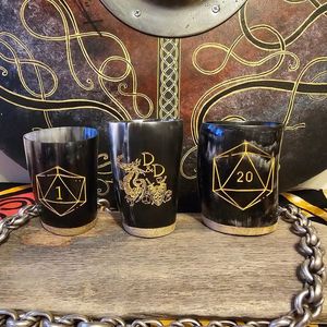 Cuerno de Vidrio Corto para Beber al por Mayor, Estilo Animal Único, Tallado de Búfalo, Decoración Navideña, Nuevo y Popular, Artesanía Natural - Product Image 3