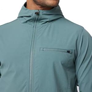 Vêtements de sport légers à prix bas OEM, étiquette de marque personnalisée, ensemble d'entraînement deux pièces, coupe-vent monocouche, faible MOQ, veste anorak - Product Image 4